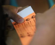 O policiamento ostensivo esteve presente nos locais de maior movimento, como praias, praças e eventos públicos, garantindo a segurança durante os shows e queima de fogos.