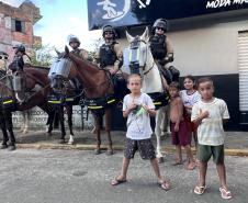 A atuação da PMPR contou com diversas modalidades de policiamento