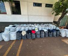 Polícia Militar do Paraná apreende carga de roupas avaliada em 350 mil reais em operação realizada em rodovia estadual