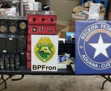 Polícia Militar do Paraná realiza apreensão milionária de mercadorias na região oeste do estado