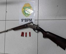 Polícia Militar do Paraná prende homem com arma de fogo de uso restrito e drogas em Paranaguá