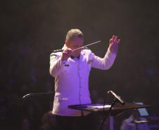Com o tema “Vozes”, o espetáculo trouxe ao palco uma coletânea musical que revisita a trajetória da banda