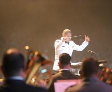 Com o tema “Vozes”, o espetáculo trouxe ao palco uma coletânea musical que revisita a trajetória da banda
