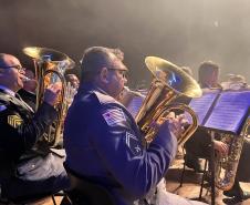 Com o tema “Vozes”, o espetáculo trouxe ao palco uma coletânea musical que revisita a trajetória da banda