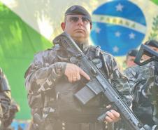 A Polícia Militar participa de maneira estratégica, empregando seu efetivo e unidades especializadas