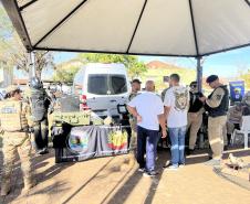 A Polícia Militar participa de maneira estratégica, mobilizando efetivo local e unidades especializadas 