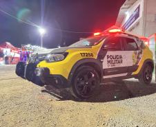 A Polícia Militar do Paraná também participa ativamente da feira, garantindo a segurança de todos os visitantes e mantendo um estande de exposição