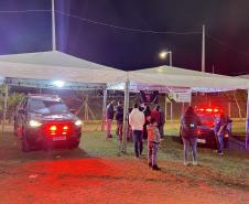 A Polícia Militar do Paraná também participa ativamente da feira, garantindo a segurança de todos os visitantes e mantendo um estande de exposição