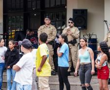 Quartéis da PMPR recebem comunidade em tarde de integração e proximidade