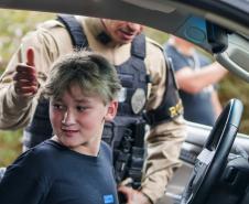 Quartéis da PMPR recebem comunidade em tarde de integração e proximidade