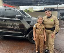 Quartéis da PMPR recebem comunidade em tarde de integração e proximidade