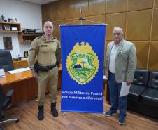 Coronel veterano recebe medalha de mérito do subcomando-geral da PMPR