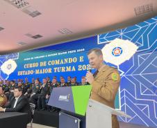 A turma é composta por 29 oficiais superiores da Polícia Militar do Paraná e um oficial superior do Corpo de Bombeiros Militar do Maranhão