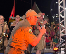  PMPR anima a noite de Caiobá