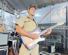O espetáculo aconteceu no Palco Sunset, instalado no Morro do Cristo