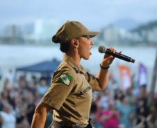 O espetáculo aconteceu no Palco Sunset, instalado no Morro do Cristo