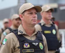 Mesmo com a chuva que caiu durante parte da apresentação, o público permaneceu no local