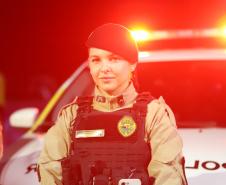 Mesmo com a chuva que caiu durante parte da apresentação, o público permaneceu no local