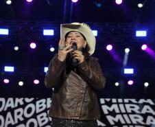 Show de Roberta Miranda e Raça Negra reúne 42 mil pessoas em Pontal do Paraná com policiamento reforçado da PMPR