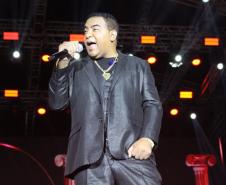 Show de Roberta Miranda e Raça Negra reúne 42 mil pessoas em Pontal do Paraná com policiamento reforçado da PMPR