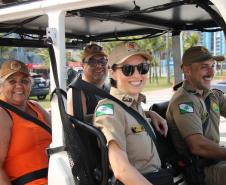 Cinto afivelado e sorriso no rosto: a “Voltinha UTV PMPR” conquista a criançada no litoral