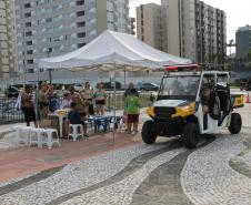 Cinto afivelado e sorriso no rosto: a “Voltinha UTV PMPR” conquista a criançada no litoral