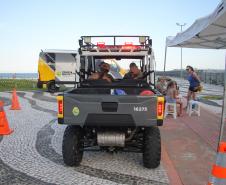 Cinto afivelado e sorriso no rosto: a “Voltinha UTV PMPR” conquista a criançada no litoral