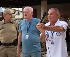 Banda da PMPR transforma a Colônia de Férias em um verdadeiro show de alegria