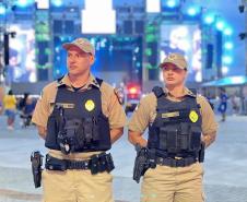 Uso consciente do som e da boa convivência: PMPR reforça orientações no Litoral durante o verão