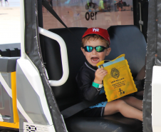UTVs aproximam PMPR das famílias em Ipanema, Pontal do Paraná.