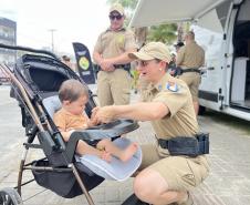 Durante a ação, os policiais militares interagiram de forma direta e acolhedora com moradores e veranistas