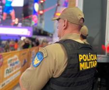 Show de Roberta Miranda e Raça Negra reúne 42 mil pessoas em Pontal do Paraná com policiamento reforçado da PMPR