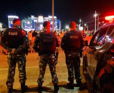 30 mil pessoas prestigiam show em Pontal do Paraná com a segurança da PMPR