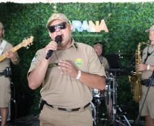 Banda da PMPR encanta público em apresentação inédita na Ilha do Mel