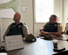 Visita ponte de Guaratuba