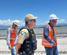 Visita ponte de Guaratuba