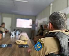 Visita ponte de Guaratuba