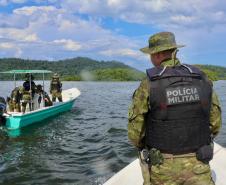 PMPR intensifica patrulhamento náutico para garantir proteção à fauna marinha no verão