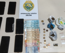 PMPR prende cinco pessoas por tráfico de drogas em Pontal do Paraná