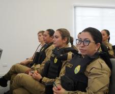 PMPR promove encontro “Chá de Rosas” e debate identidade feminina entre policiais militares