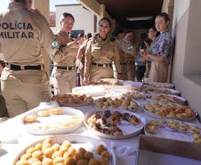 PMPR promove encontro “Chá de Rosas” e debate identidade feminina entre policiais militares