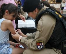 PMPR e Forças de Segurança Intensificam Ações de Proteção à Mulher durante evento da SESP no Shopping Estação