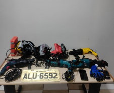 PMPR prende dois suspeitos e recupera ferramentas furtadas em Apucarana