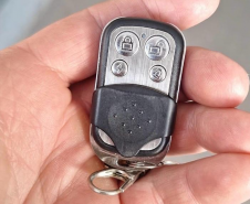 PMPR prende dois suspeitos por furtos a veículos em Londrina