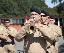 PMPR homenageia Tiradentes e entrega medalhas a autoridades e policiais do Estado