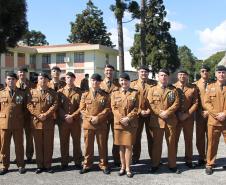 PMPR homenageia Tiradentes e entrega medalhas a autoridades e policiais do Estado