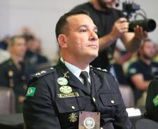 O evento reúne mais de 100 delegações, representando 23 países e 23 estados brasileiros