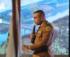 O evento reúne mais de 100 delegações, representando 23 países e 23 estados brasileiros