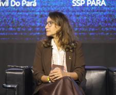 O evento reúne mais de 100 delegações, representando 23 países e 23 estados brasileiros