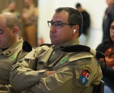 Ao longo do dia, o simpósio reforçou seu caráter internacional, promovendo a troca de experiências entre profissionais de diferentes países 